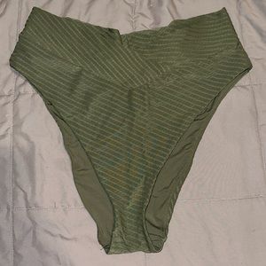 Aerie crossover sage green XL high rise bikini bottom. Ribbed